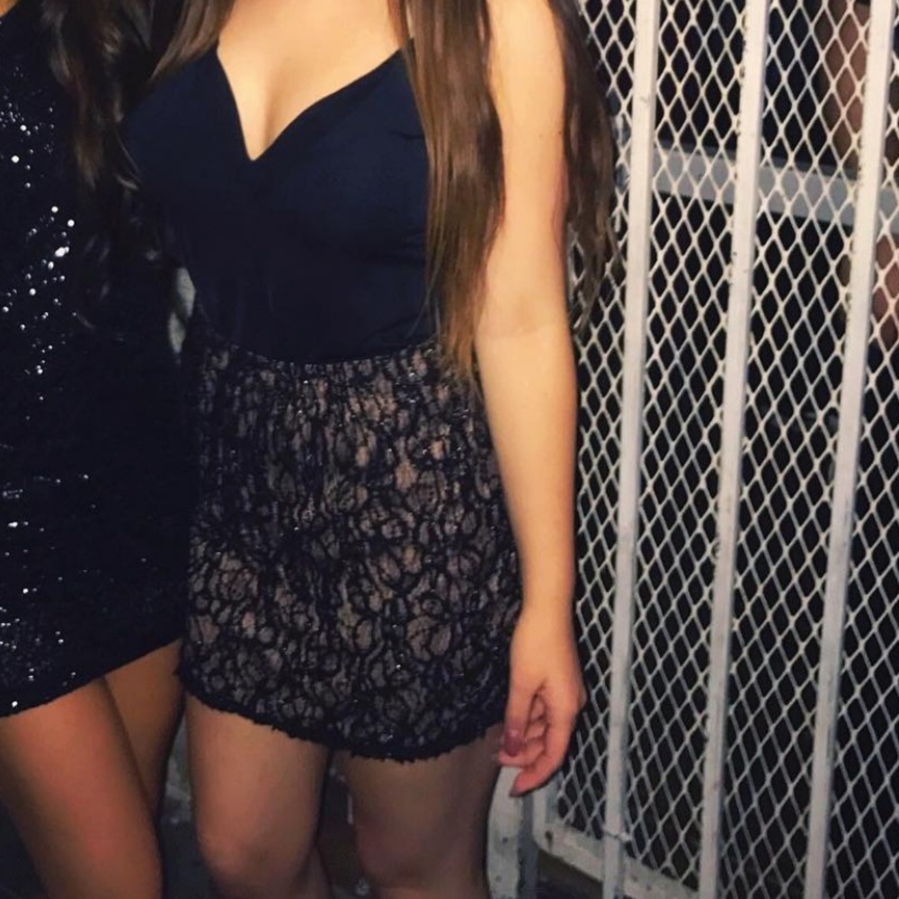 FRANCESCA’S SKIRT